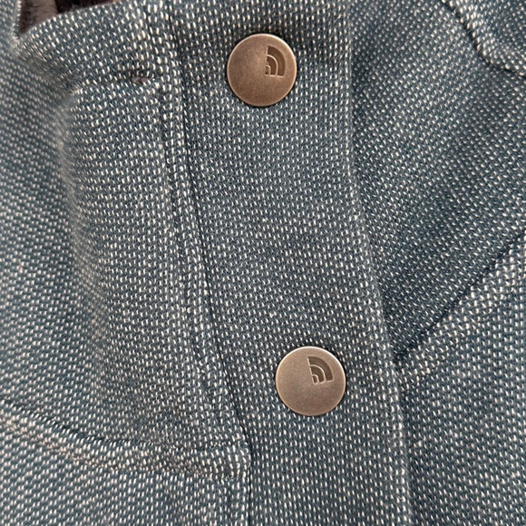 The North Face Women's Dionne jacket size Large - Picture 3 of 8